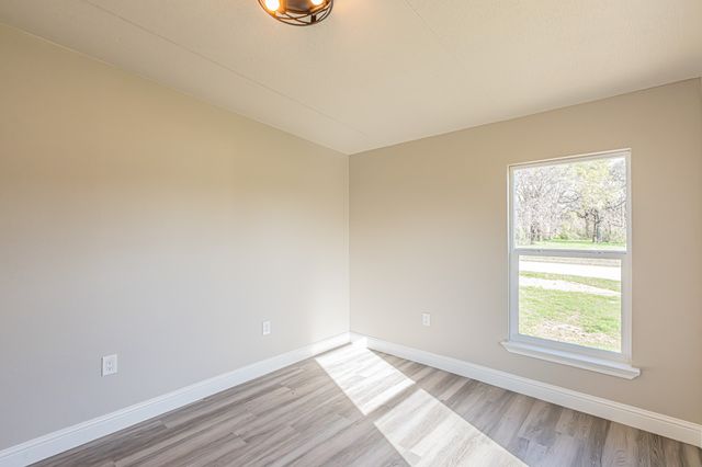 112 Private Road 1307, Bridgeport, TX 76426