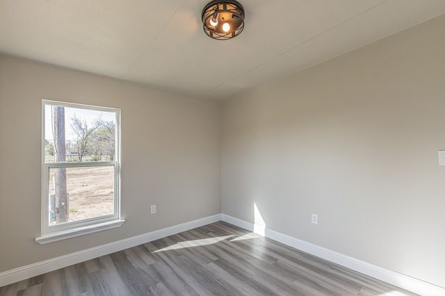 112 Private Road 1307, Bridgeport, TX 76426