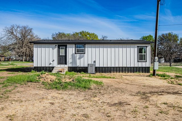 112 Private Road 1307, Bridgeport, TX 76426