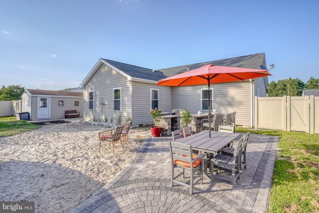 22 CIRCLE DR W, Milton, DE 19968