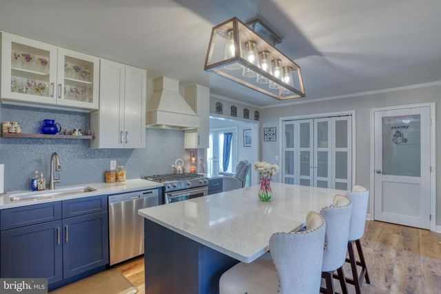22 CIRCLE DR W, Milton, DE 19968