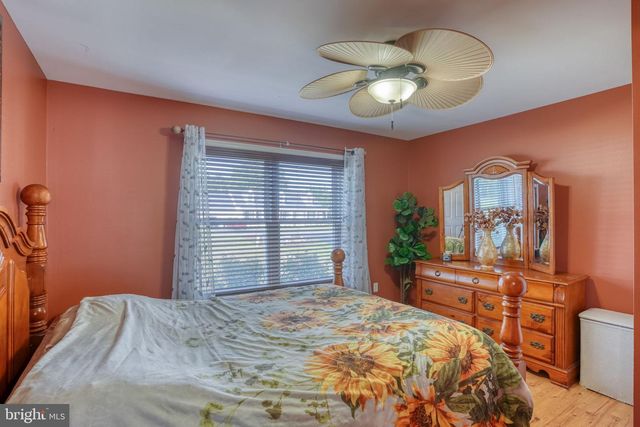 22 CIRCLE DR W, Milton, DE 19968
