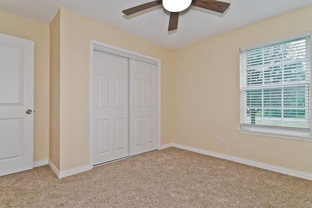 504 Circleview Drive, Mansfield, TX 76063