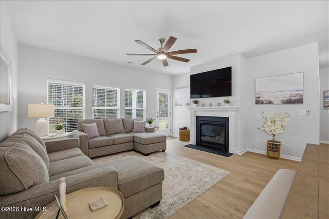 8675 Baton Rouge Avenue NW, Carolina Shores, NC 28467