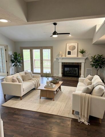 2098 Bent Trail Court, Ann Arbor, MI 48108
