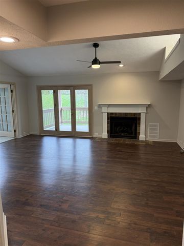 2098 Bent Trail Court, Ann Arbor, MI 48108