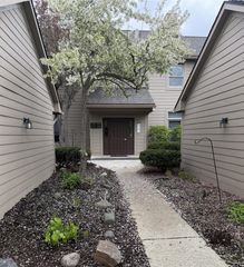 2098 Bent Trail Court, Ann Arbor, MI 48108