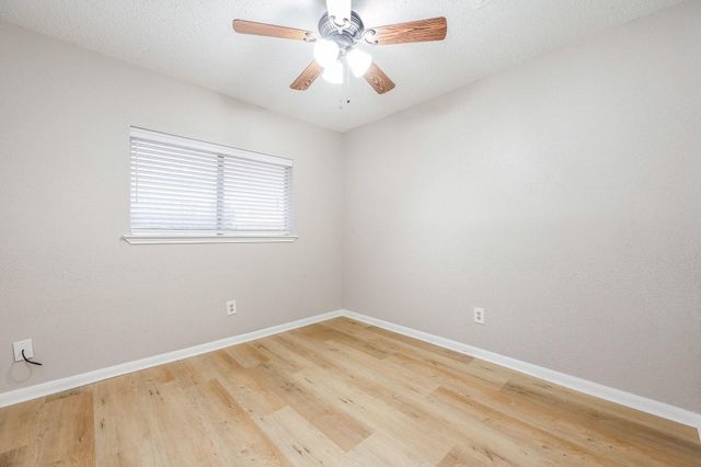 16923 Enchanted Circle W, Sugar Land, TX 77498