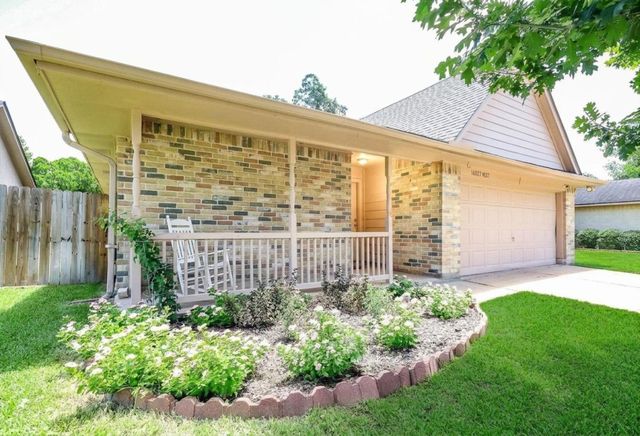 16923 Enchanted Circle W, Sugar Land, TX 77498