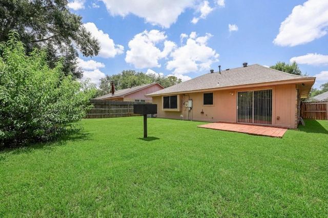 16923 Enchanted Circle W, Sugar Land, TX 77498