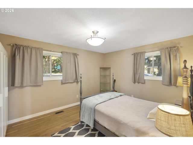 10105 Se 96TH Ave, Happy Valley, OR 97086