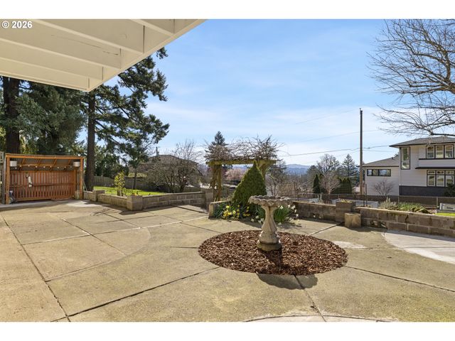 10105 Se 96TH Ave, Happy Valley, OR 97086