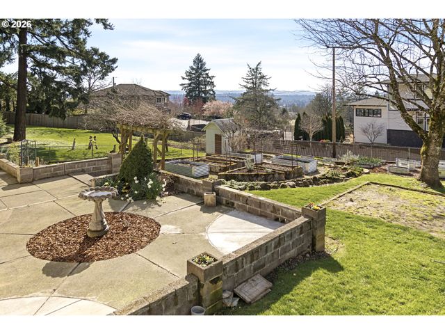 10105 Se 96TH Ave, Happy Valley, OR 97086