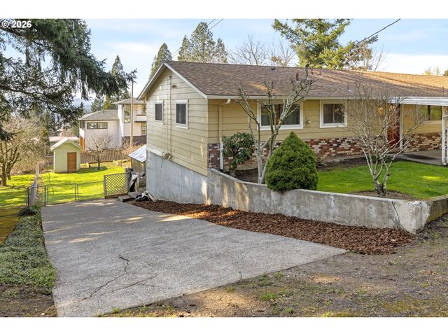 10105 Se 96TH Ave, Happy Valley, OR 97086