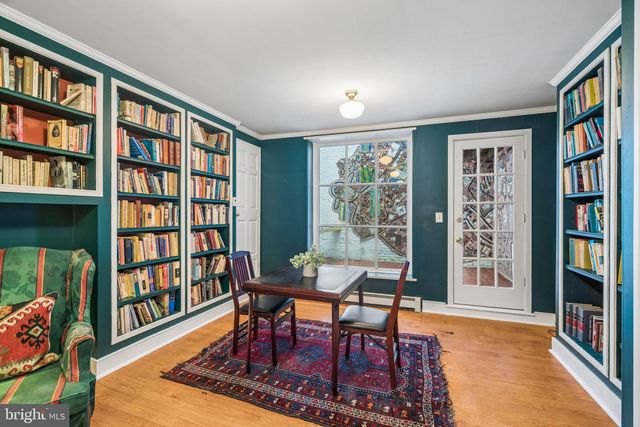 156 N 3RD ST, Philadelphia, PA 19106