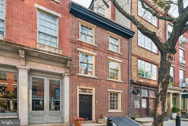 156 N 3RD ST, Philadelphia, PA 19106