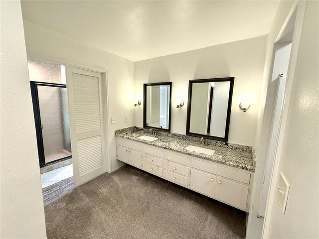 8809 Kensington Road, Oklahoma City, OK 73132