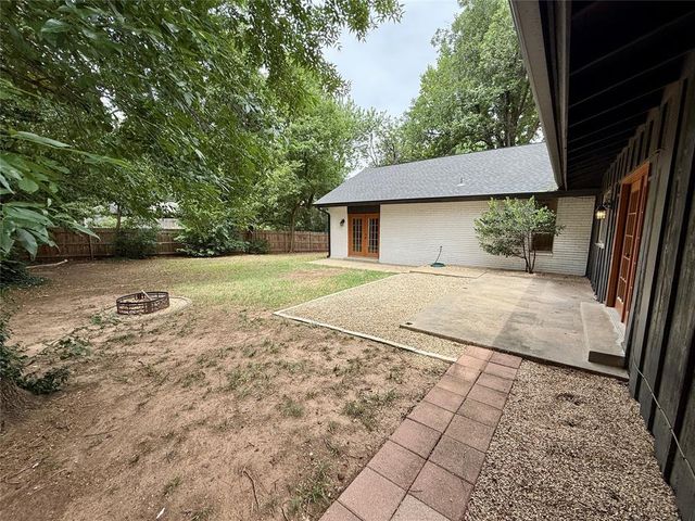 8809 Kensington Road, Oklahoma City, OK 73132
