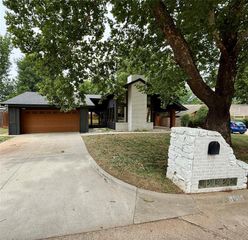 8809 Kensington Road, Oklahoma City, OK 73132