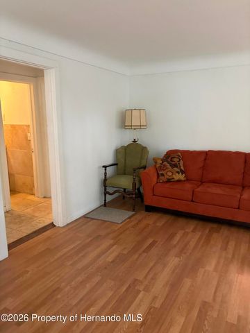 915 Winchester Street, Daytona Beach, FL 32114