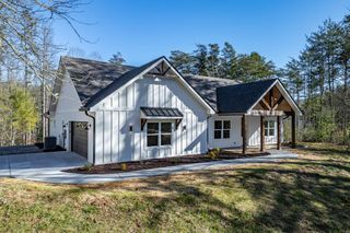 40 Huntington Ridge Road, Blairsville, GA 30512