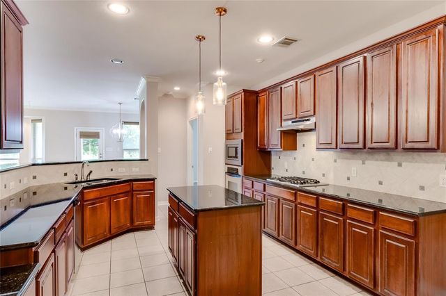 4207 Engadina PASS, Round Rock, TX 78665