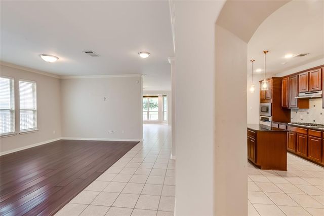 4207 Engadina PASS, Round Rock, TX 78665