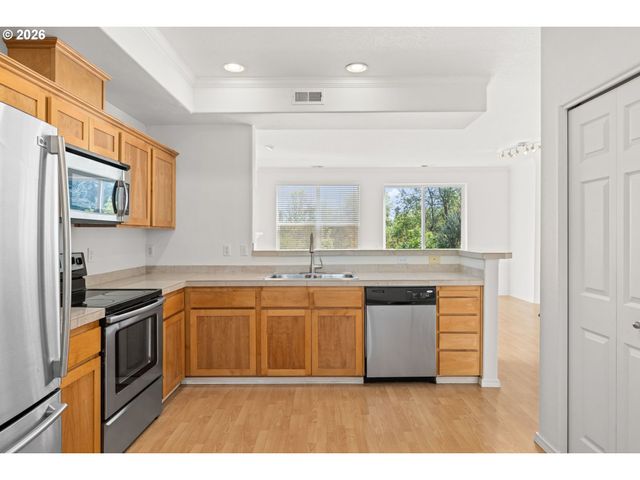 20642 Nw SEDONA Ln, Beaverton, OR 97006