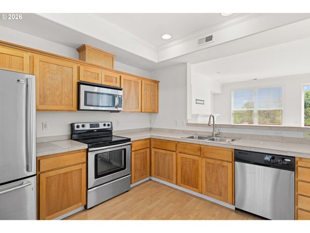20642 Nw SEDONA Ln, Beaverton, OR 97006