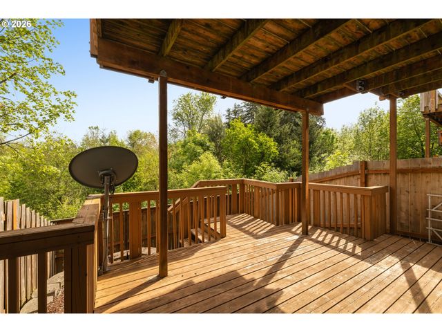 20642 Nw SEDONA Ln, Beaverton, OR 97006