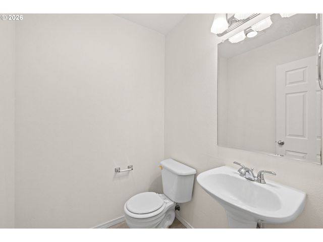 20642 Nw SEDONA Ln, Beaverton, OR 97006