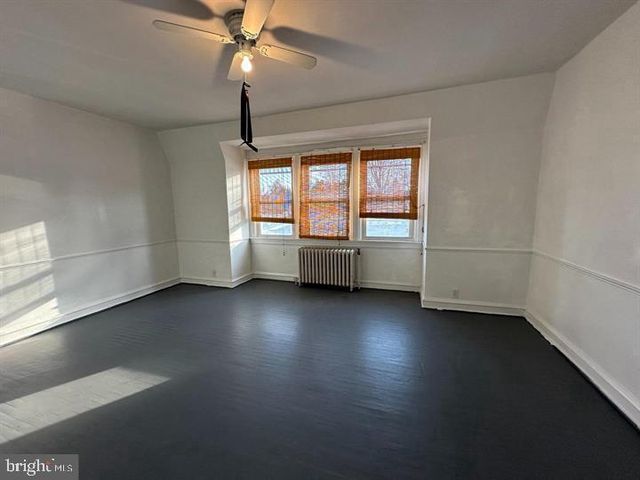447 W CHESTER PIKE, Havertown, PA 19083