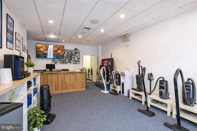 447 W CHESTER PIKE, Havertown, PA 19083