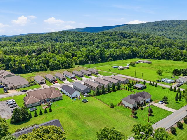 125 Norman Creek Rd, Evensville, TN 37332