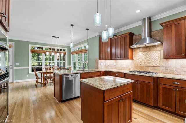 181 N Hiddenbrooke Drive, Advance, NC 27006