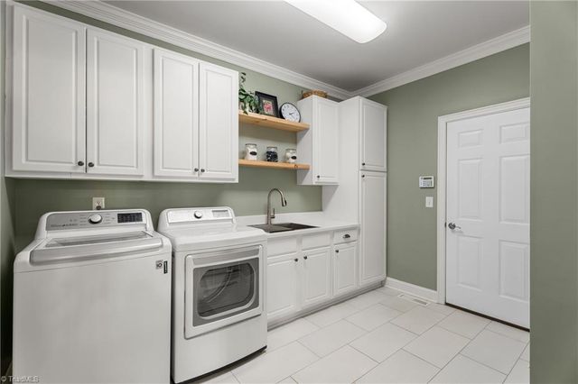 181 N Hiddenbrooke Drive, Advance, NC 27006