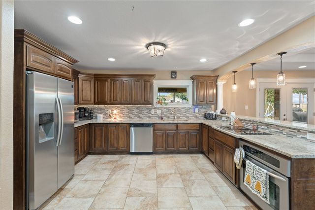 400 Rachal, Odem, TX 78370