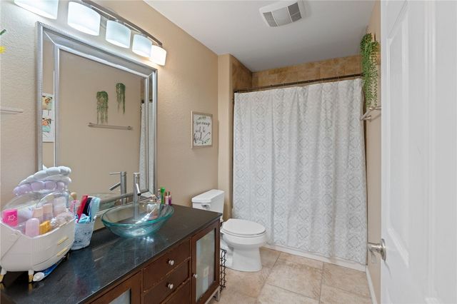 400 Rachal, Odem, TX 78370