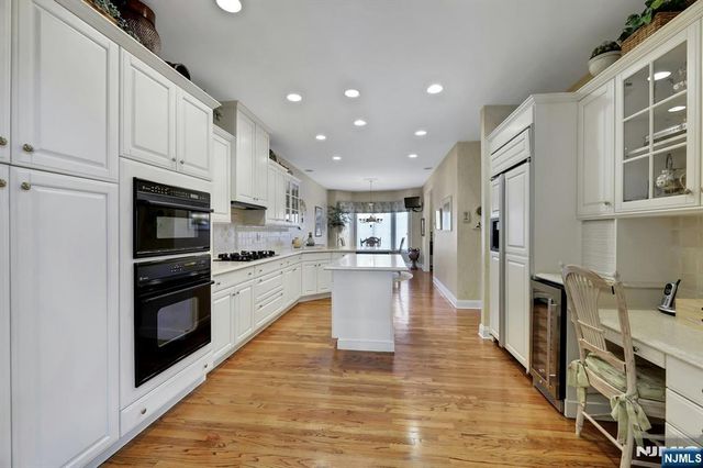 278 Hampshire Ridge 278, Park Ridge, NJ 07656