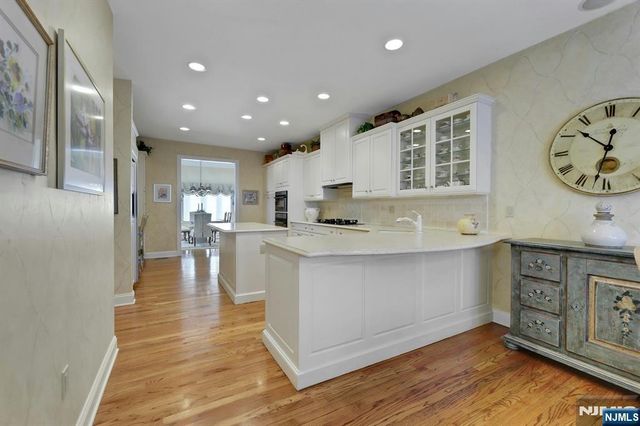 278 Hampshire Ridge 278, Park Ridge, NJ 07656