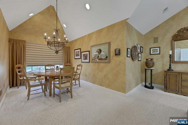 278 Hampshire Ridge 278, Park Ridge, NJ 07656