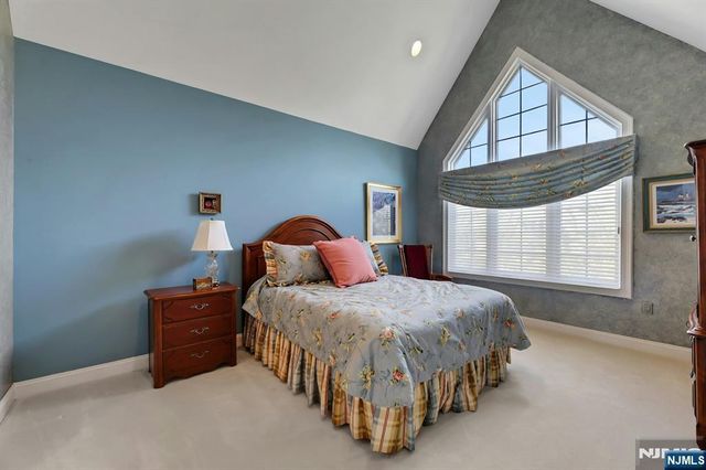 278 Hampshire Ridge 278, Park Ridge, NJ 07656