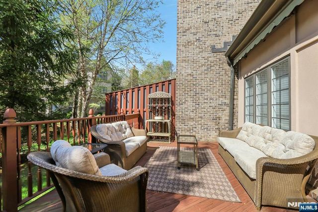 278 Hampshire Ridge 278, Park Ridge, NJ 07656