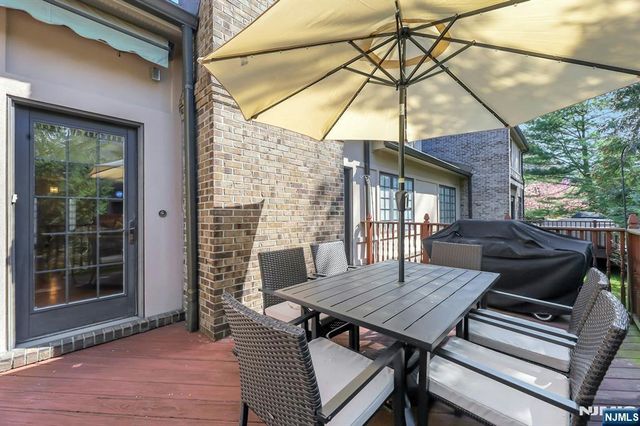 278 Hampshire Ridge 278, Park Ridge, NJ 07656