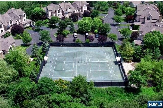 278 Hampshire Ridge 278, Park Ridge, NJ 07656