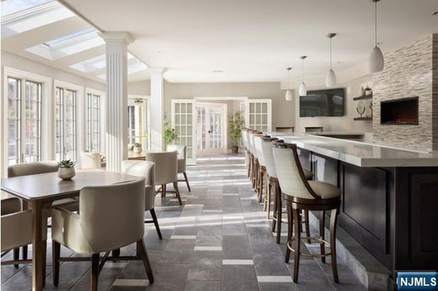 278 Hampshire Ridge 278, Park Ridge, NJ 07656