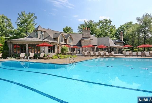 278 Hampshire Ridge 278, Park Ridge, NJ 07656