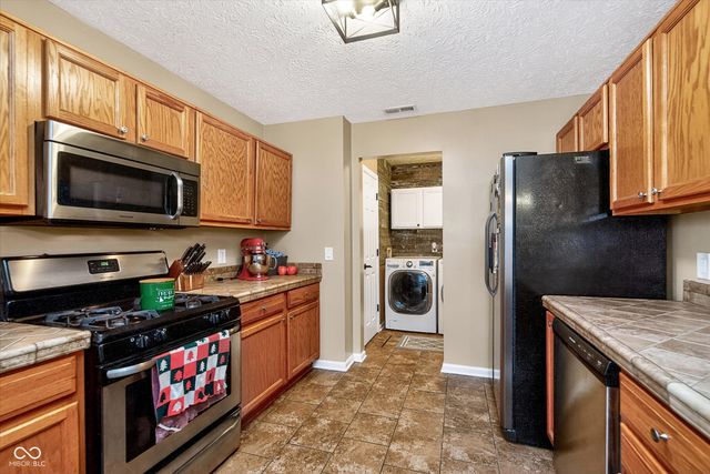 2777 Grand Fir Drive, Greenwood, IN 46143