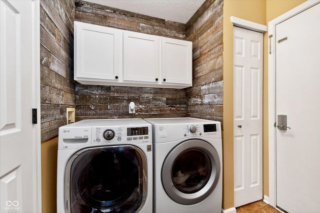 2777 Grand Fir Drive, Greenwood, IN 46143