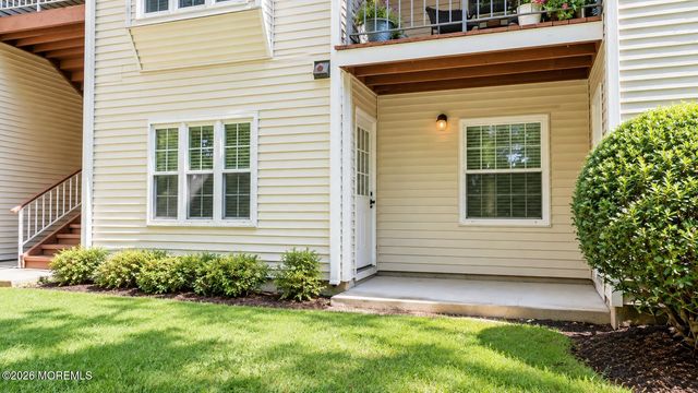 231 Atlantic Street 15, Keyport, NJ 07735